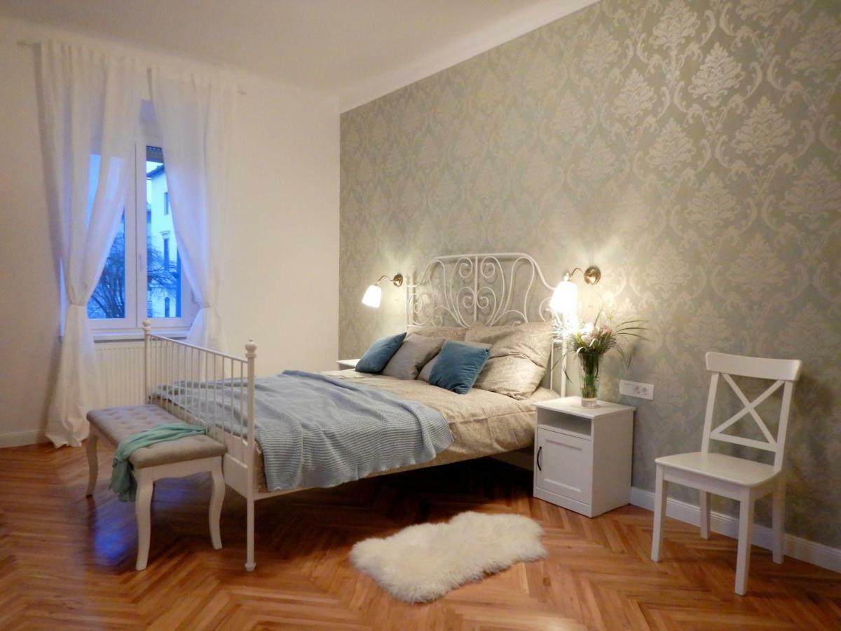 Poet'S Residence Lublana Zewnętrze zdjęcie