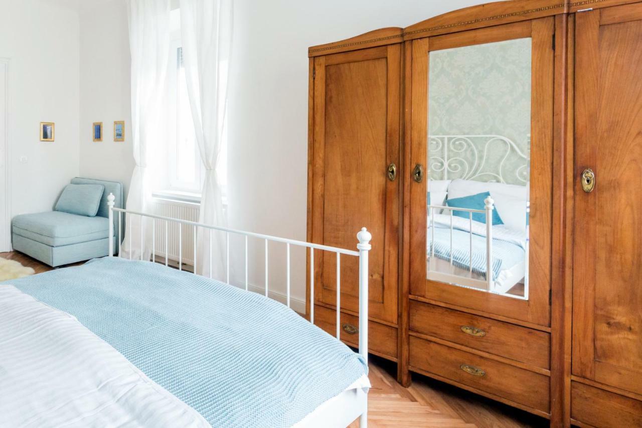 Poet'S Residence Lublana Zewnętrze zdjęcie